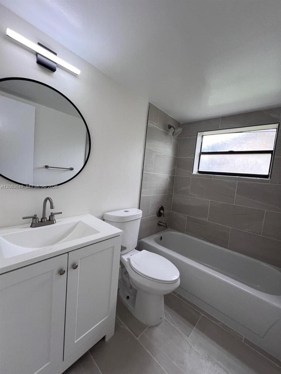 2685 W 66th St # 12-20, Hialeah, FL 33016 photo 8