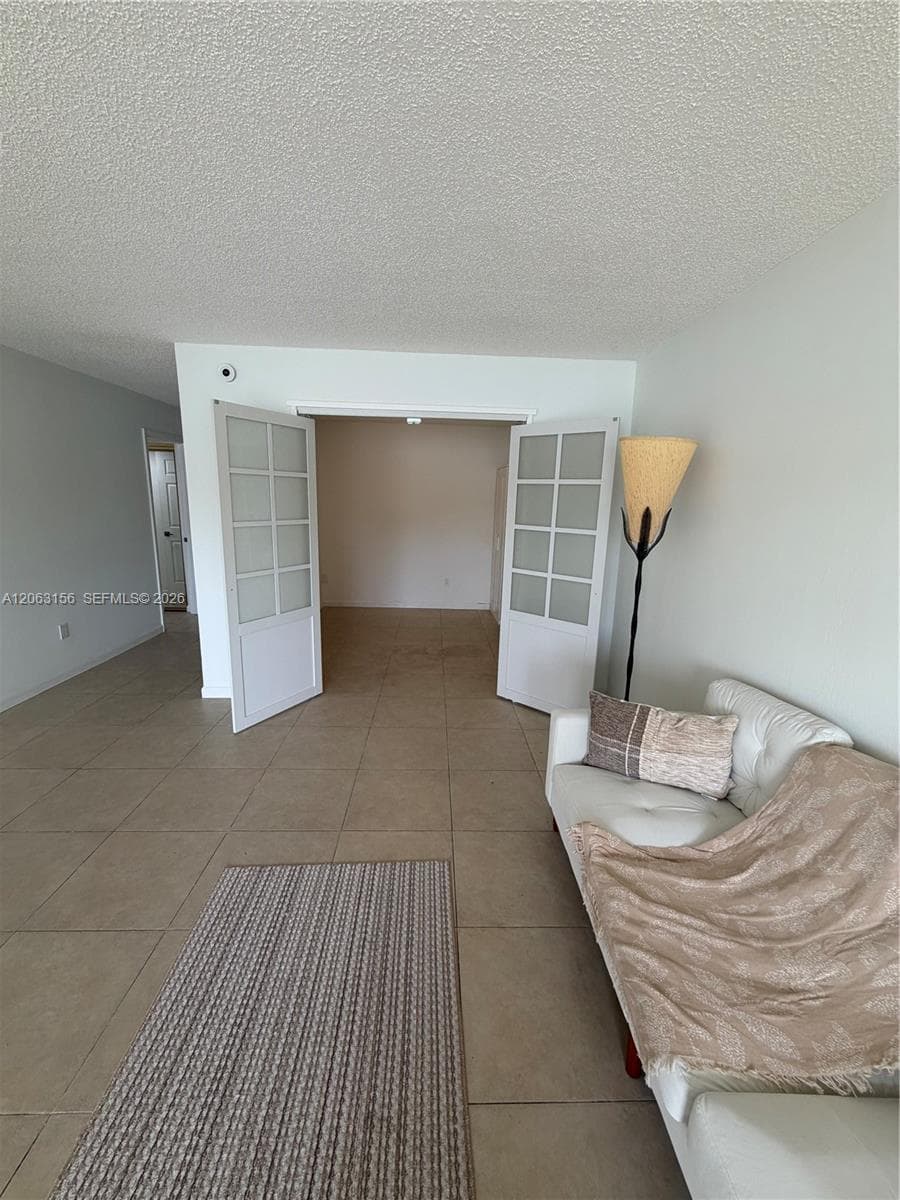 873 NE 195th St # 107, Miami, FL 33179 photo 7