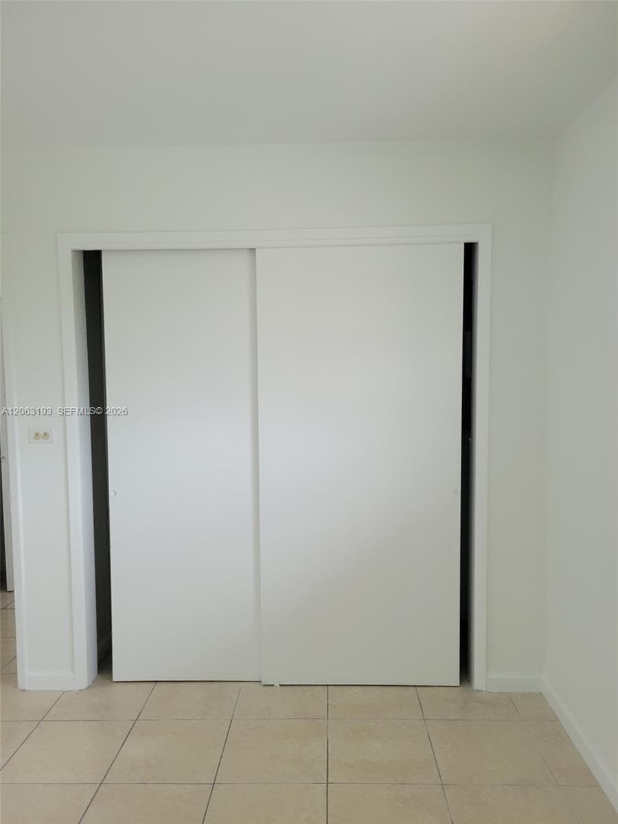 3881 W Flagler St # 305, Miami, FL 33134 photo 6