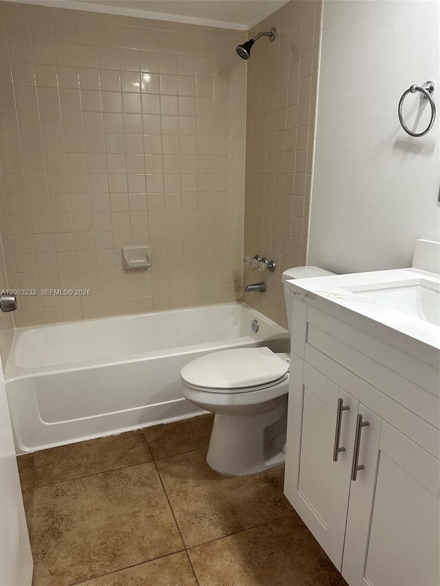 9491 S Palm Cir S # 203, Pembroke Pines, FL 33025 photo 13