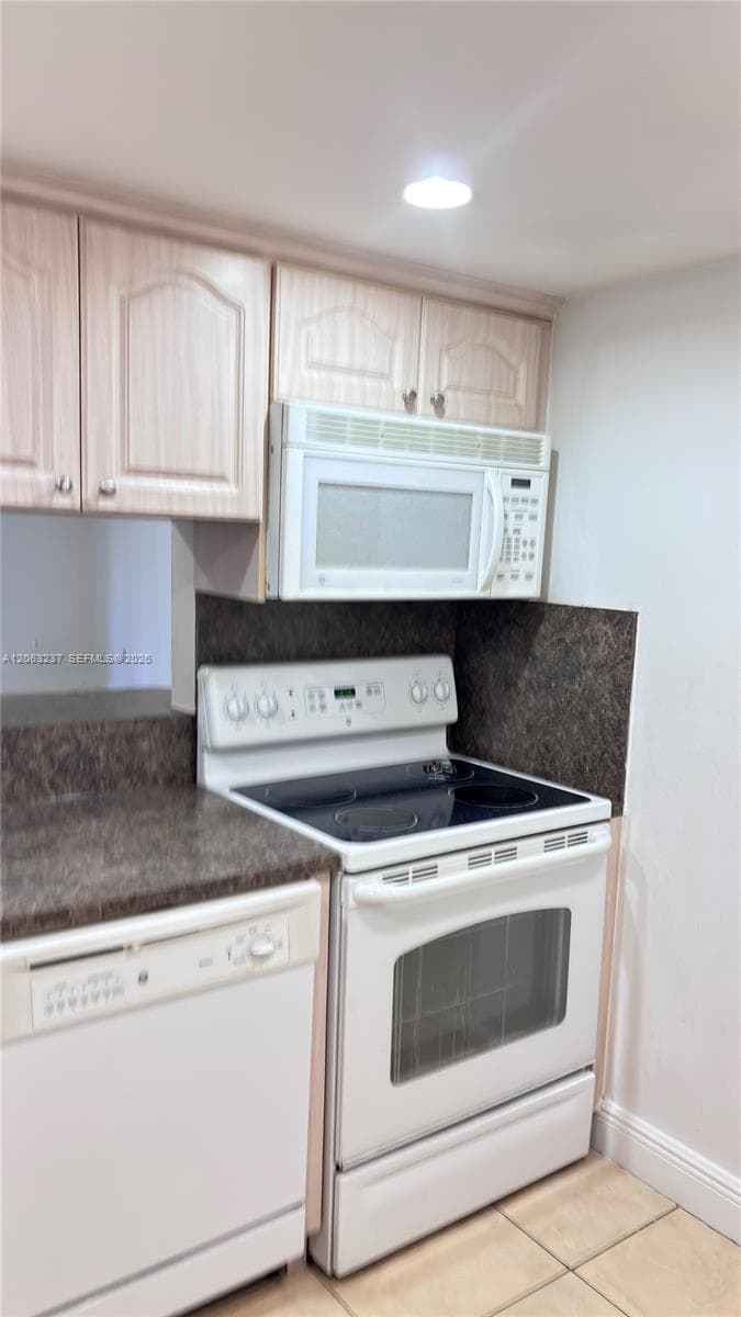 10421 N Kendall Dr # C201, Miami, FL 33176 photo 6