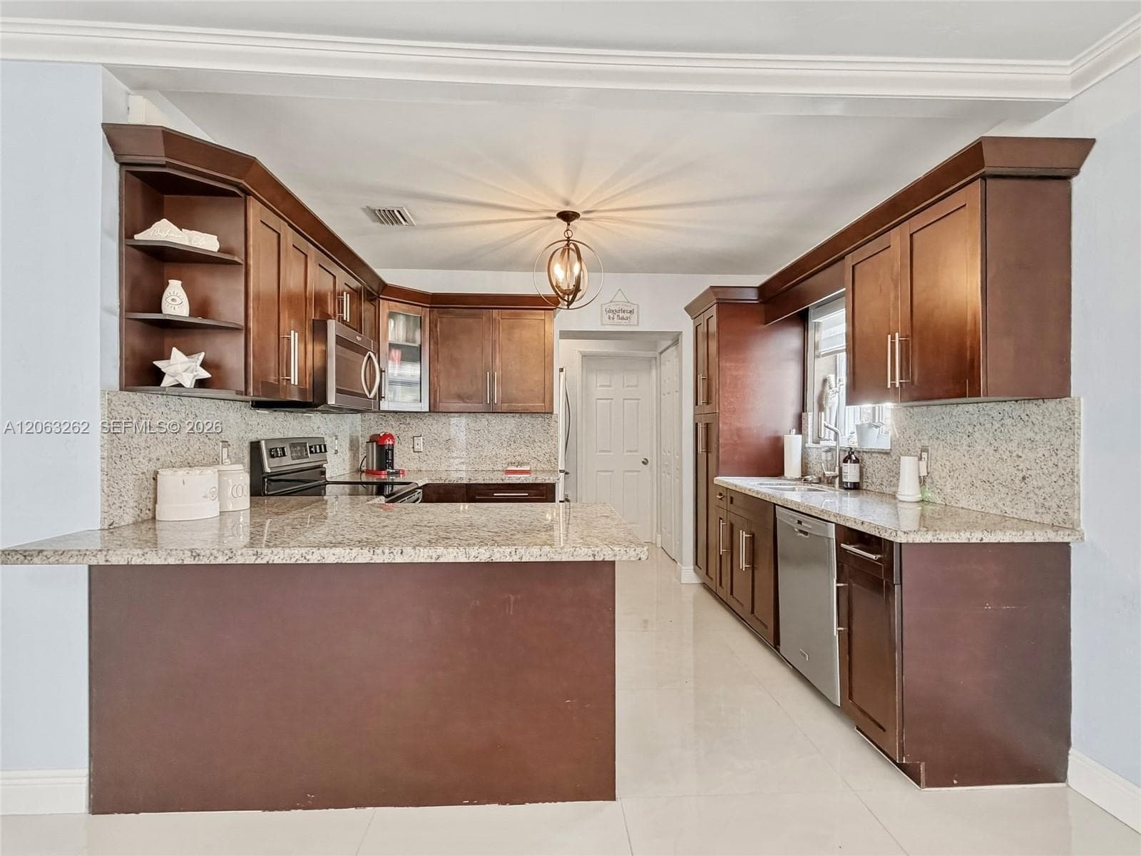 8625 SW 42nd St, Miami, FL 33155 photo 10