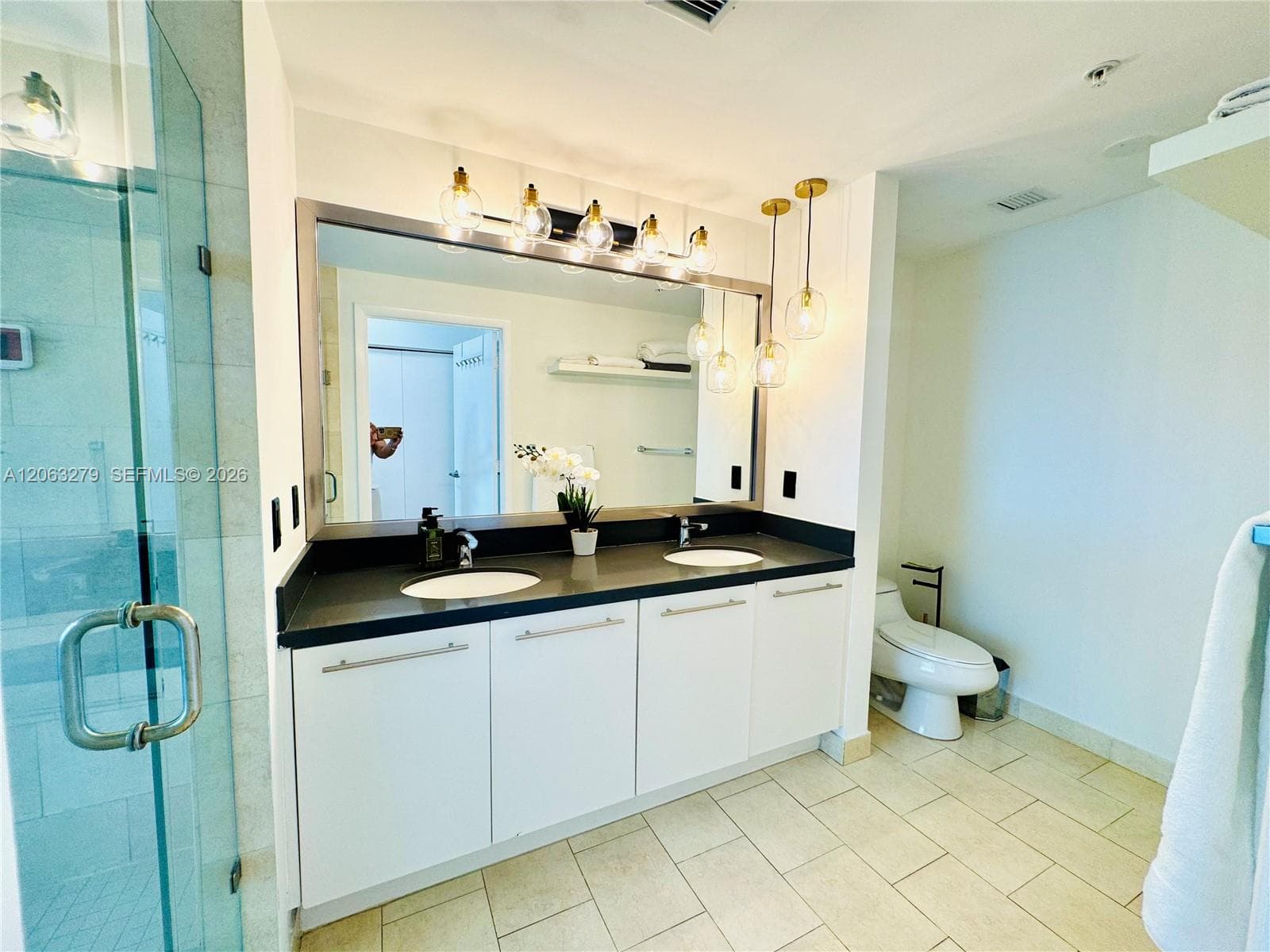 90 SW 3rd St # 3902, Miami, FL 33130 photo 7