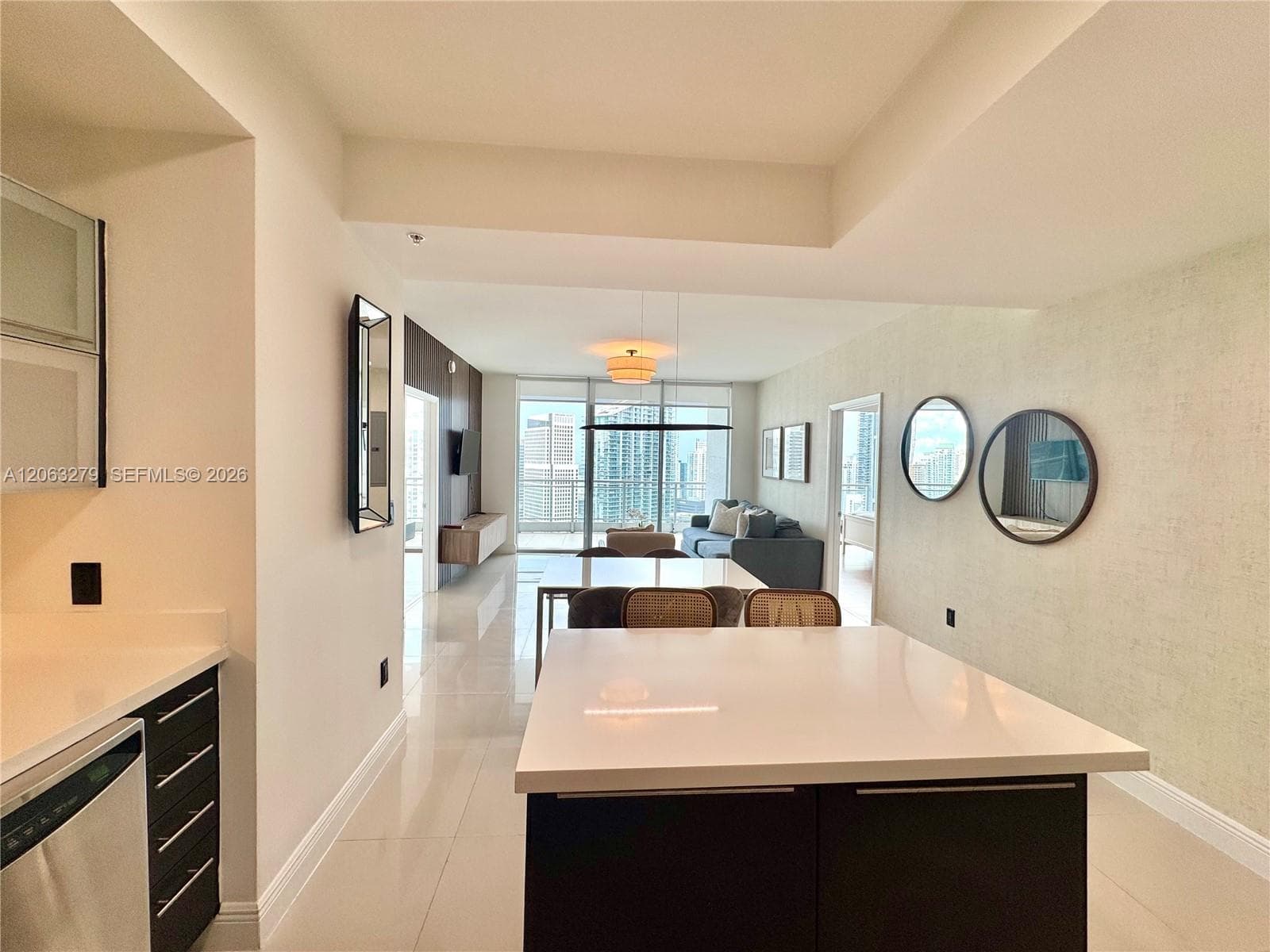 90 SW 3rd St # 3902, Miami, FL 33130 photo 10