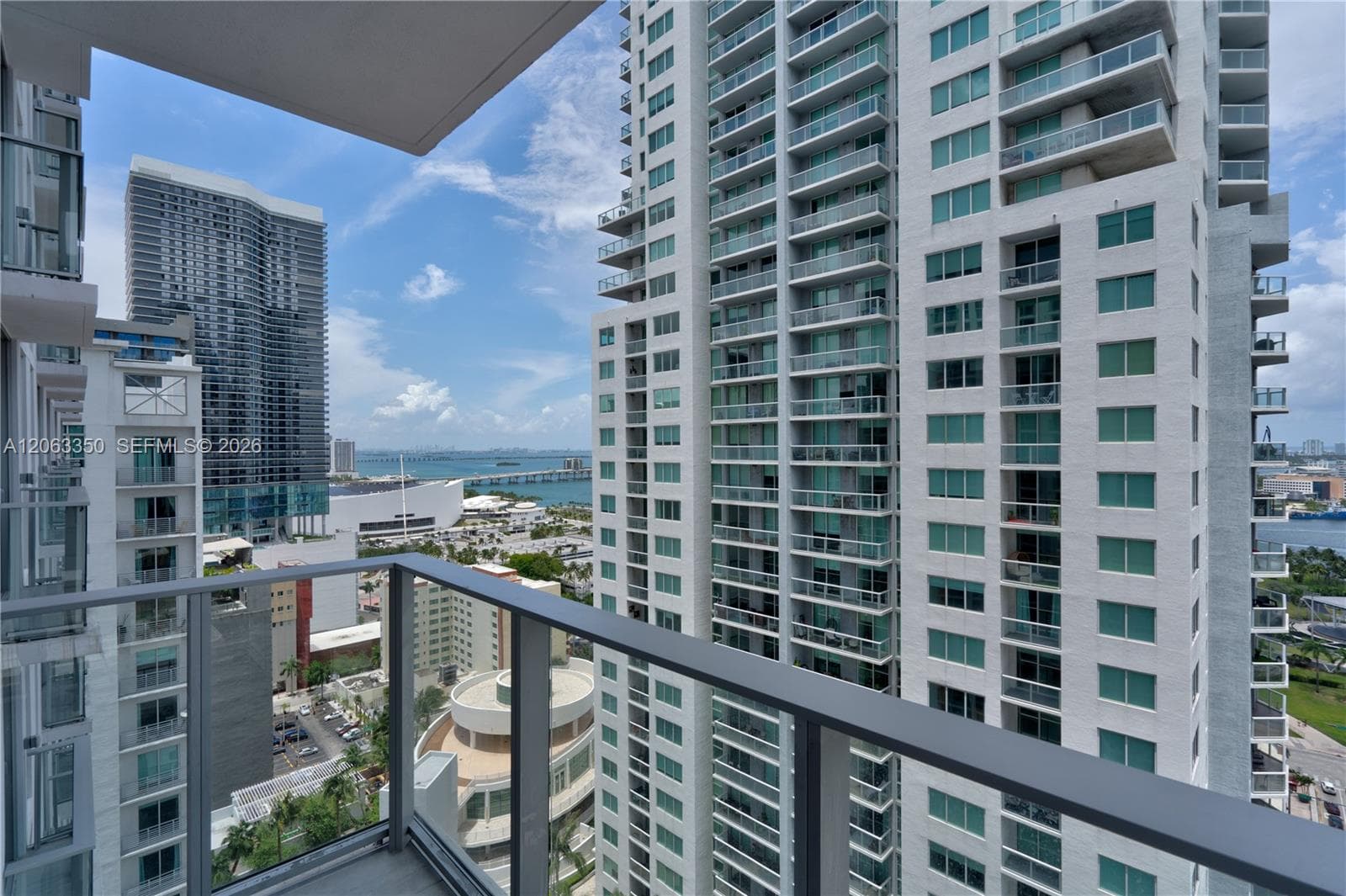 227 NE 2nd St # 2500, Miami, FL 33132 photo 5