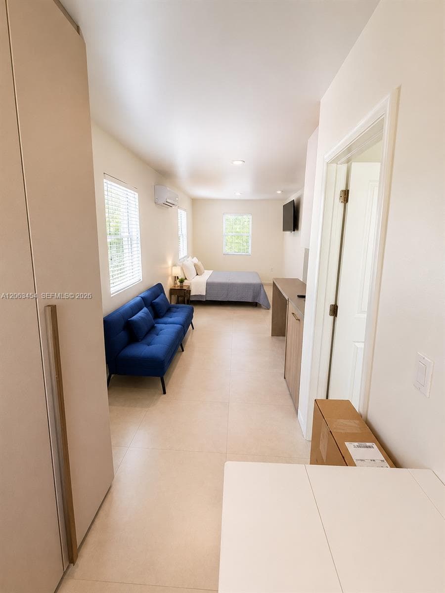 245 NE 33rd St # 207, Miami, FL 33137 photo 8