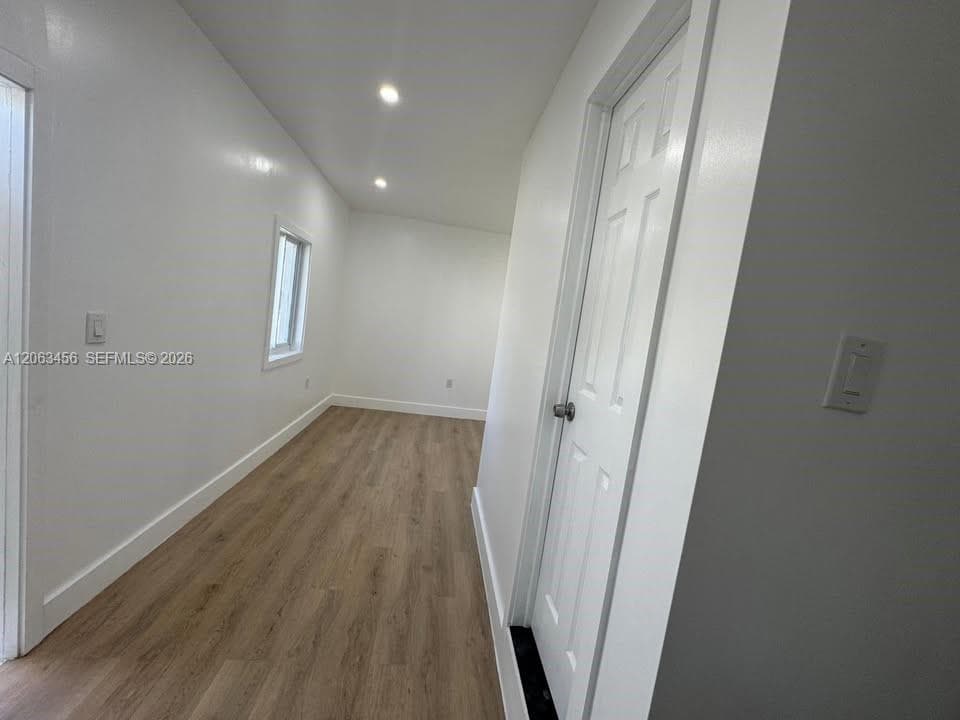 670 NE 166th St # front, Miami, FL 33162 photo 8