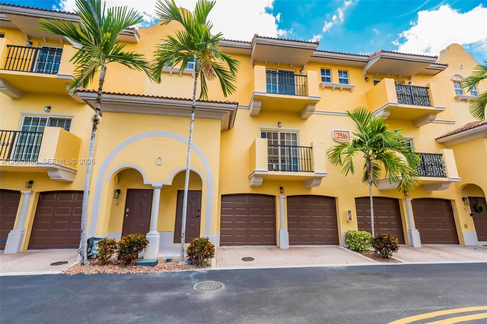 2516 SW 14th Ave # 403, Fort Lauderdale, FL 33315 photo 3