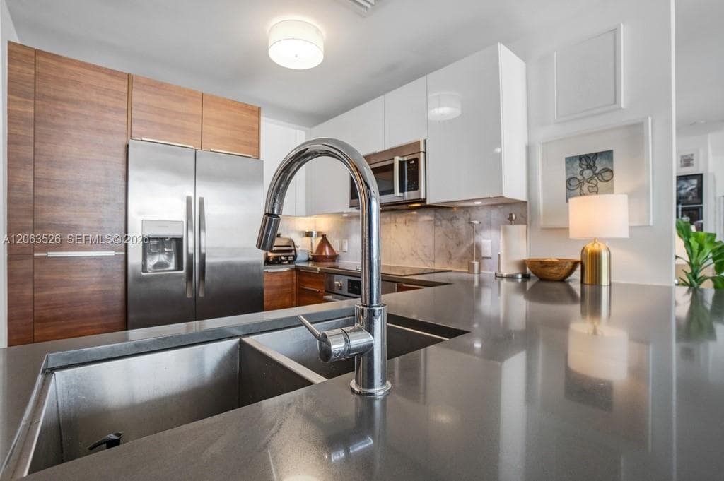 601 NE 27th St # 1505, Miami, FL 33137 photo 8