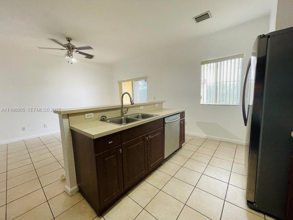 903 N SANTA CATALINA Circle, North Lauderdale, FL 33068 photo 11