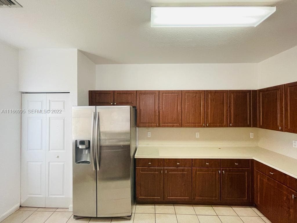 903 N SANTA CATALINA Circle, North Lauderdale, FL 33068 photo 8