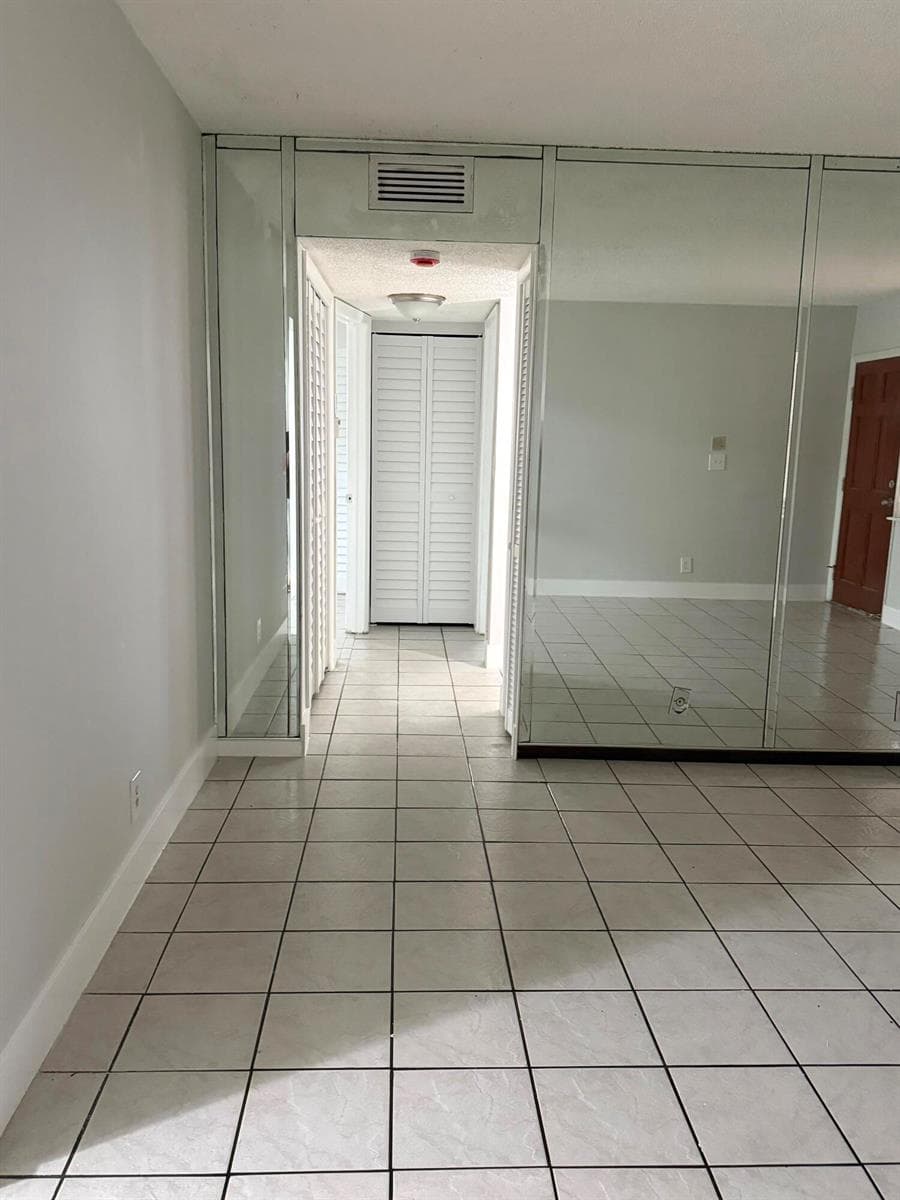 313 SW 1ST Court # L-3, Pompano Beach, FL 33060 photo 9