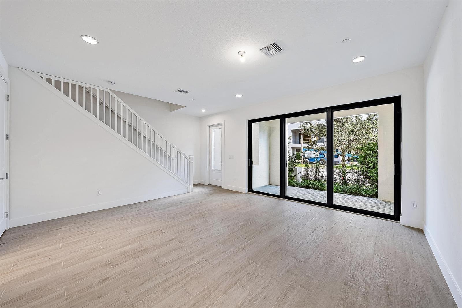 5268 Beckman Terrace, Palm Beach Gardens, FL 33418 photo 8