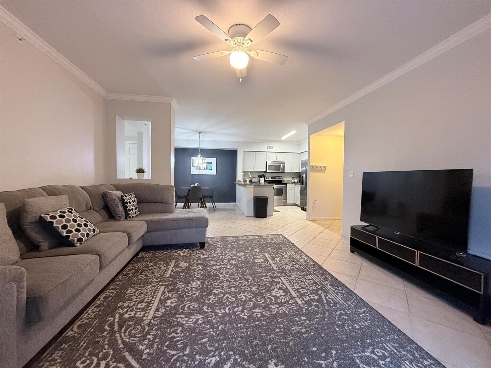 6378 Emerald Dunes Drive # 301, West Palm Beach, FL 33411 photo 9