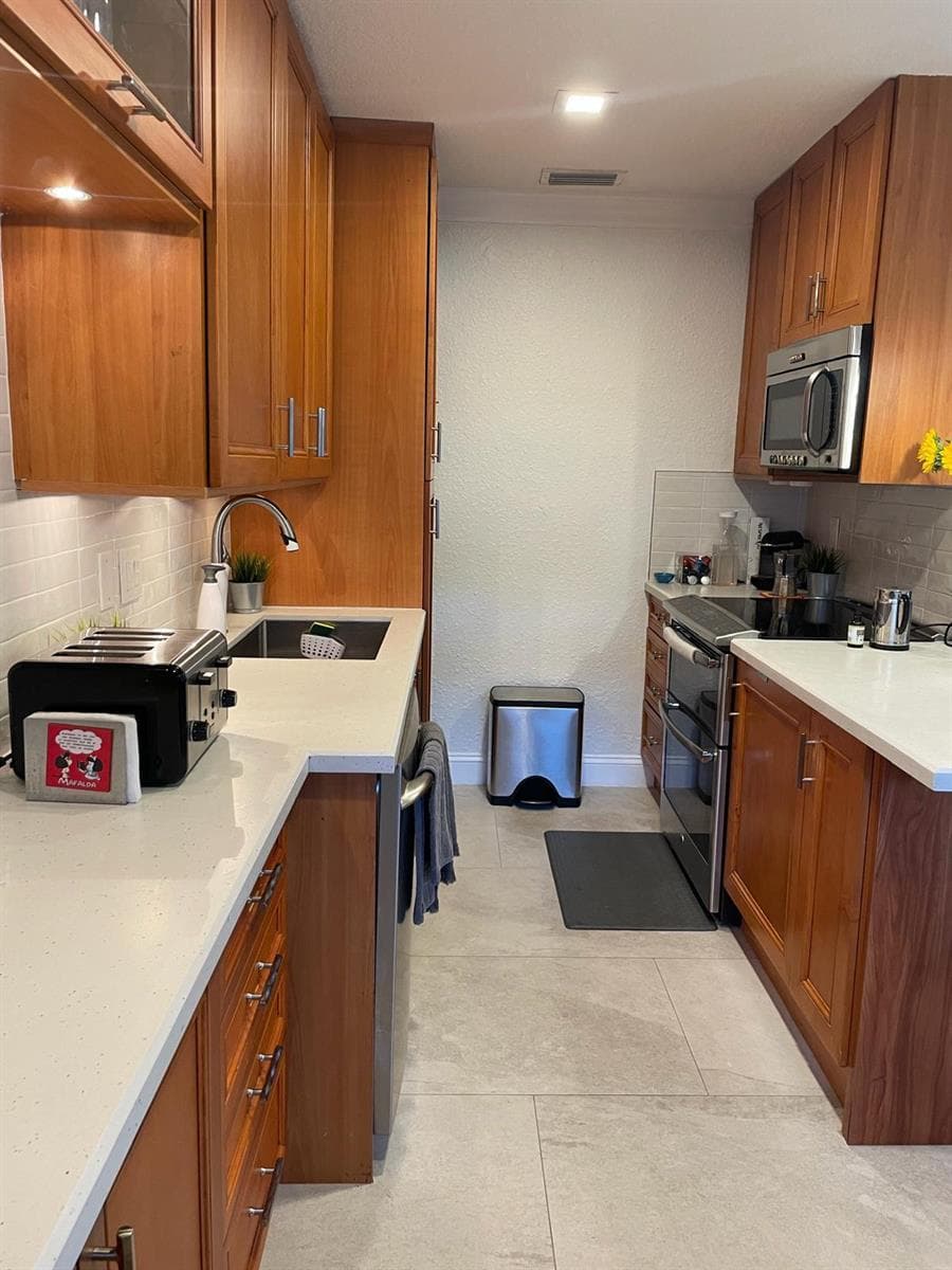1400 NE 18TH Street # 4, Fort Lauderdale, FL 33305 photo 7