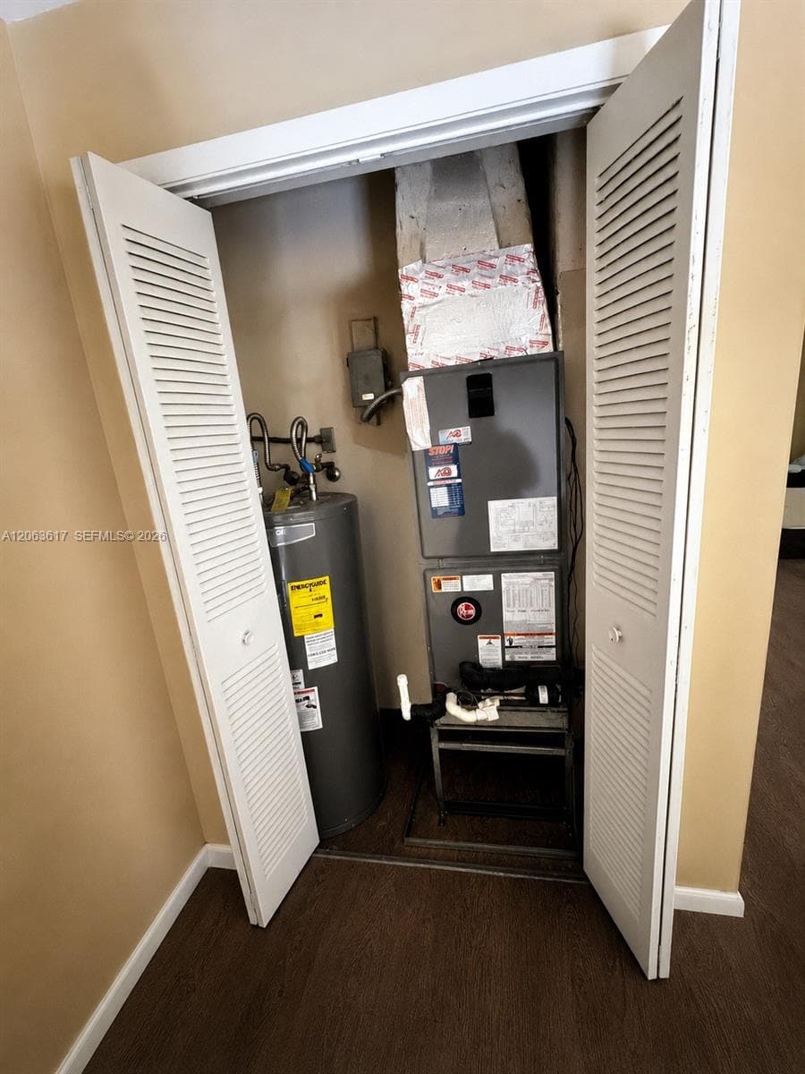 2008 S 10th St # C, Fort Pierce, FL 34950 photo 8