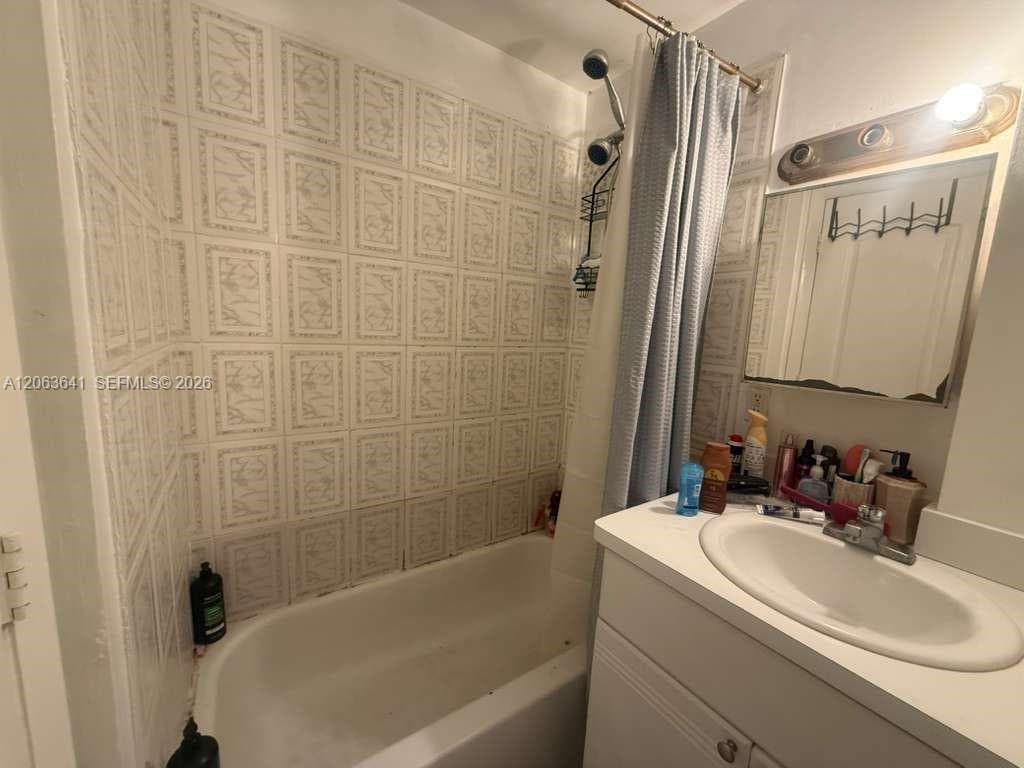 820 Euclid Ave # 206, Miami Beach, FL 33139 photo 10