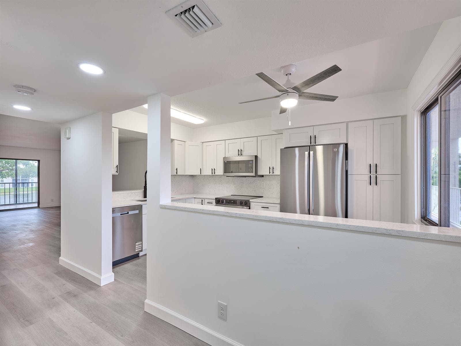 6193 Pointe Regal Circle # 306, Delray Beach, FL 33484 photo 9