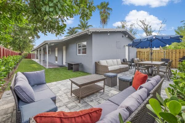 1208 NE 5TH Avenue # 1, Fort Lauderdale, FL 33304 photo 2