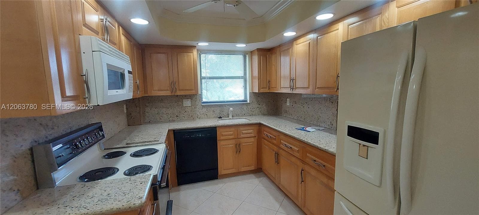 1900 Diana Dr # 3A, Hallandale Beach, FL 33009 photo 10