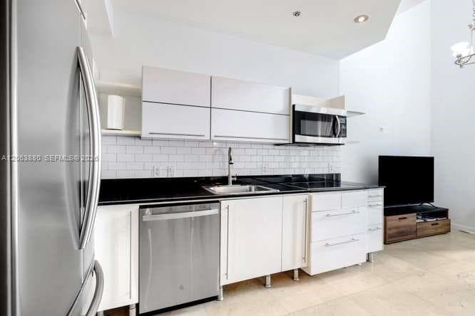 690 SW 1st Ct # 1506, Miami, FL 33130 photo 12