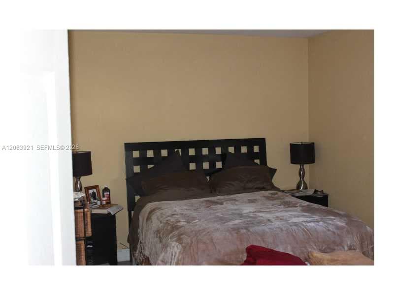 1925 Madison St # 19, Hollywood, FL 33020 photo 5