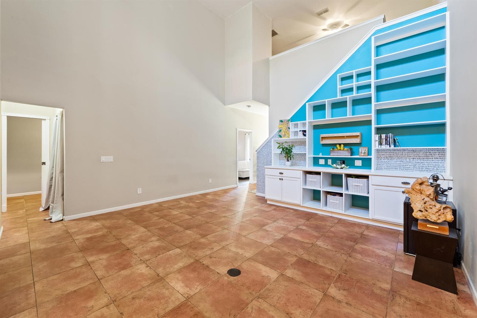 624 NE BENT PADDLE Lane, Port St. Lucie, FL 34983 photo 9
