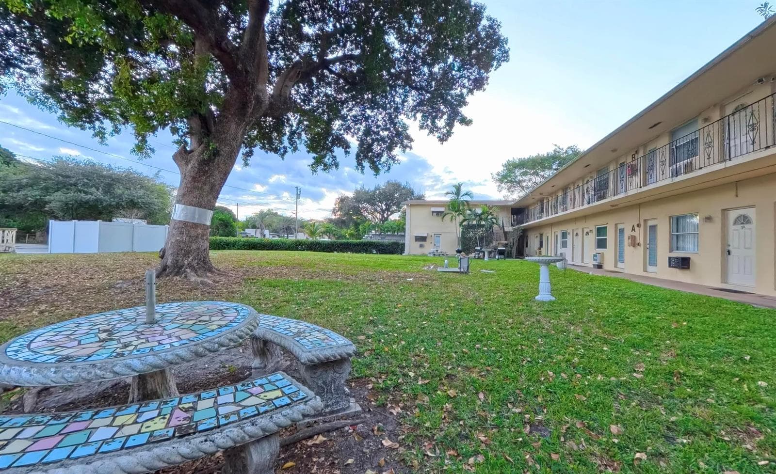 2621 Grant Street # 10A, Hollywood, FL 33020 photo 12