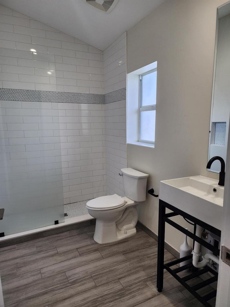 315 SW 7TH Street # 1, Fort Lauderdale, FL 33315 photo 4