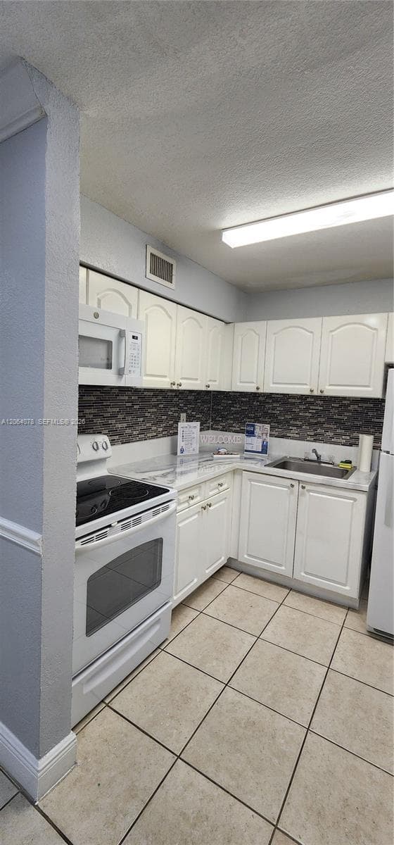 9405 SW 76th St # Y32, Miami, FL 33173 photo 2