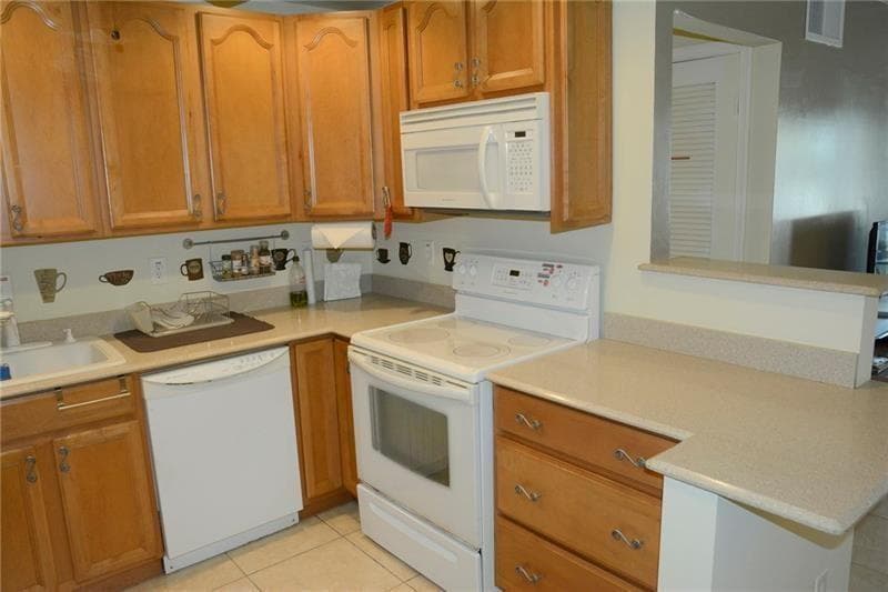 6499 BAY CLUB Drive # 2, Fort Lauderdale, FL 33308 photo 12