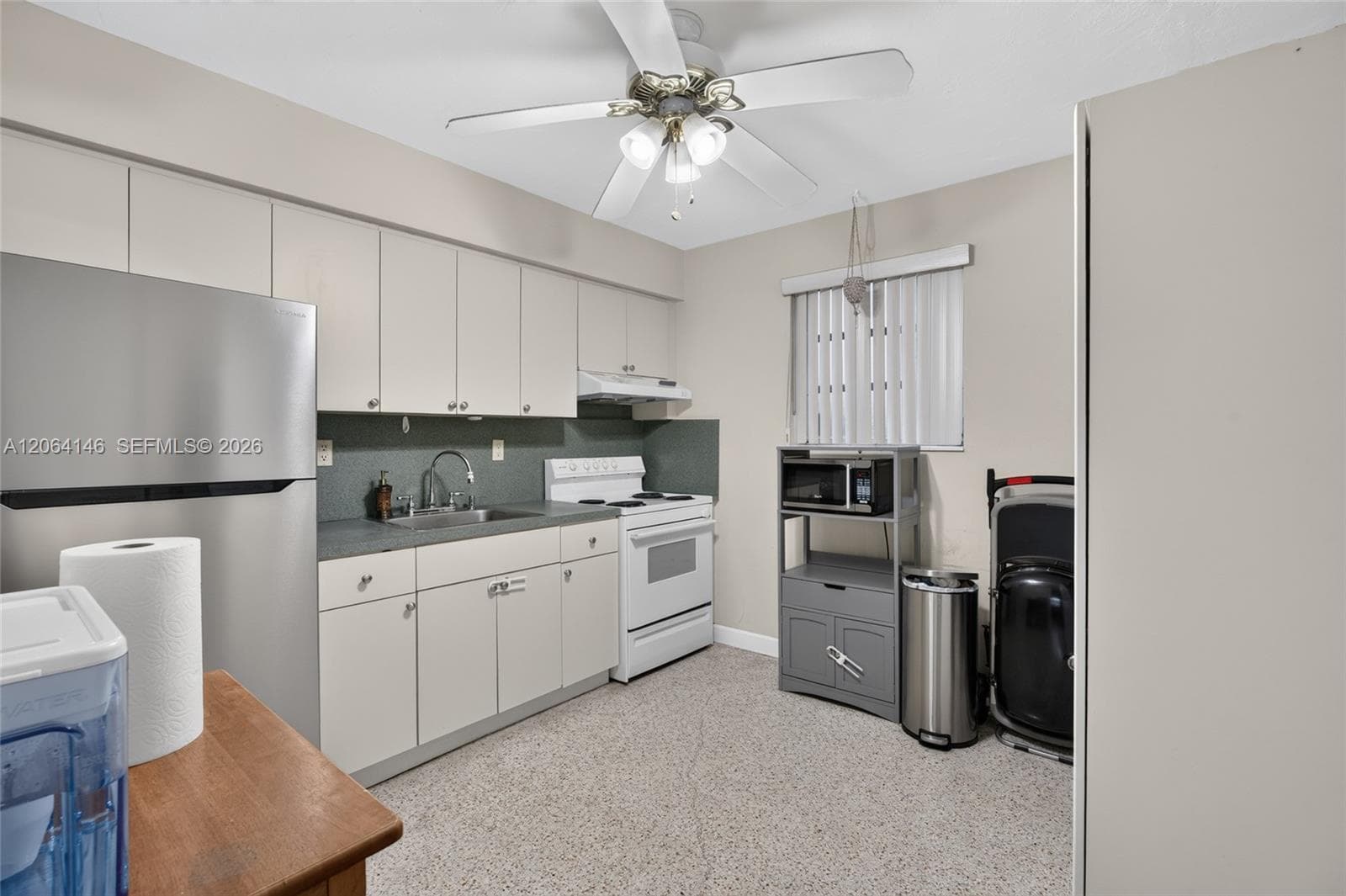 210 E 10th St, Hialeah, FL 33010 photo 6