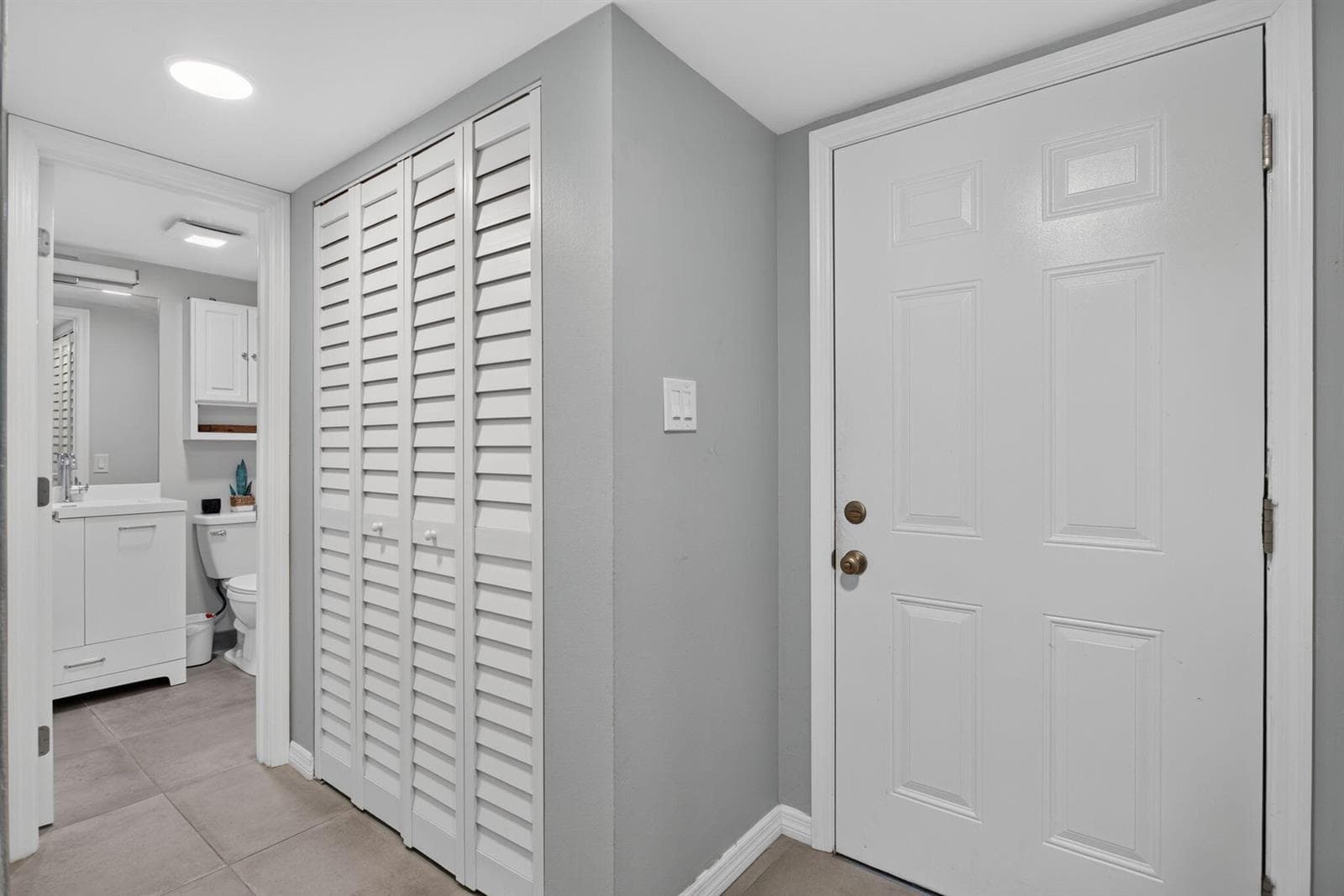 3301 NW 47th Terrace # 308, Lauderdale Lakes, FL 33319 photo 11