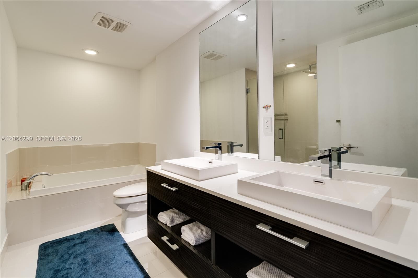 45 SW 9th St # 2306, Miami, FL 33130 photo 12