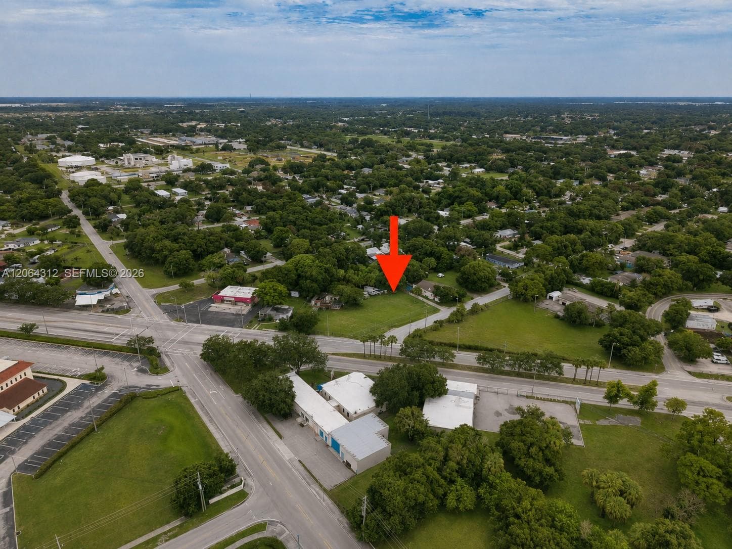711 S 21st St, Fort Pierce, FL 34950 photo 2