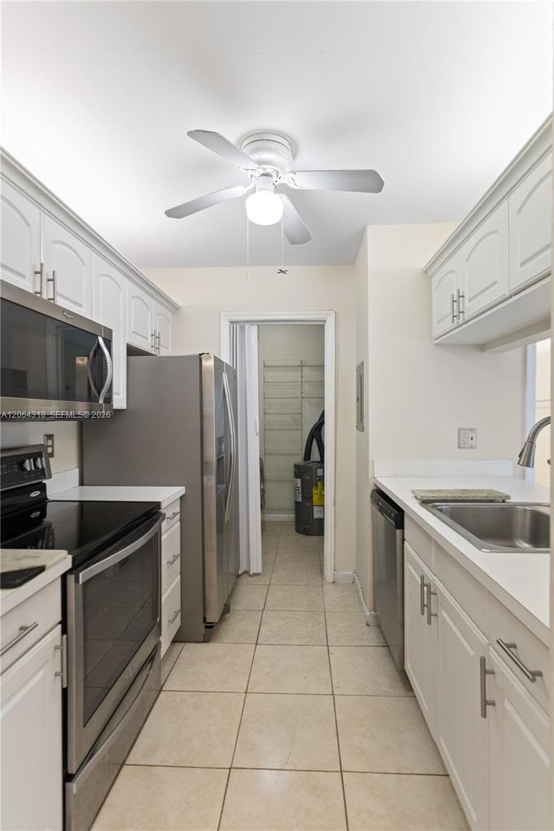 2734 N Nob Hill Rd, Sunrise, FL 33322 photo 13