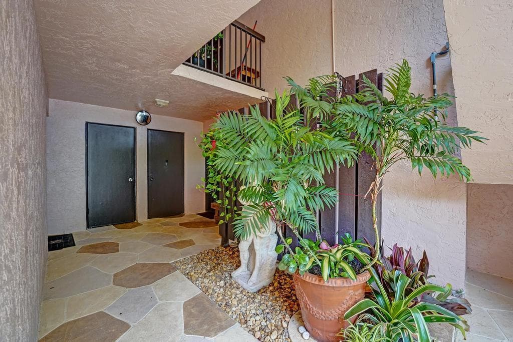 2210 SW 92ND Terrace # 2702, Davie, FL 33324 photo 6