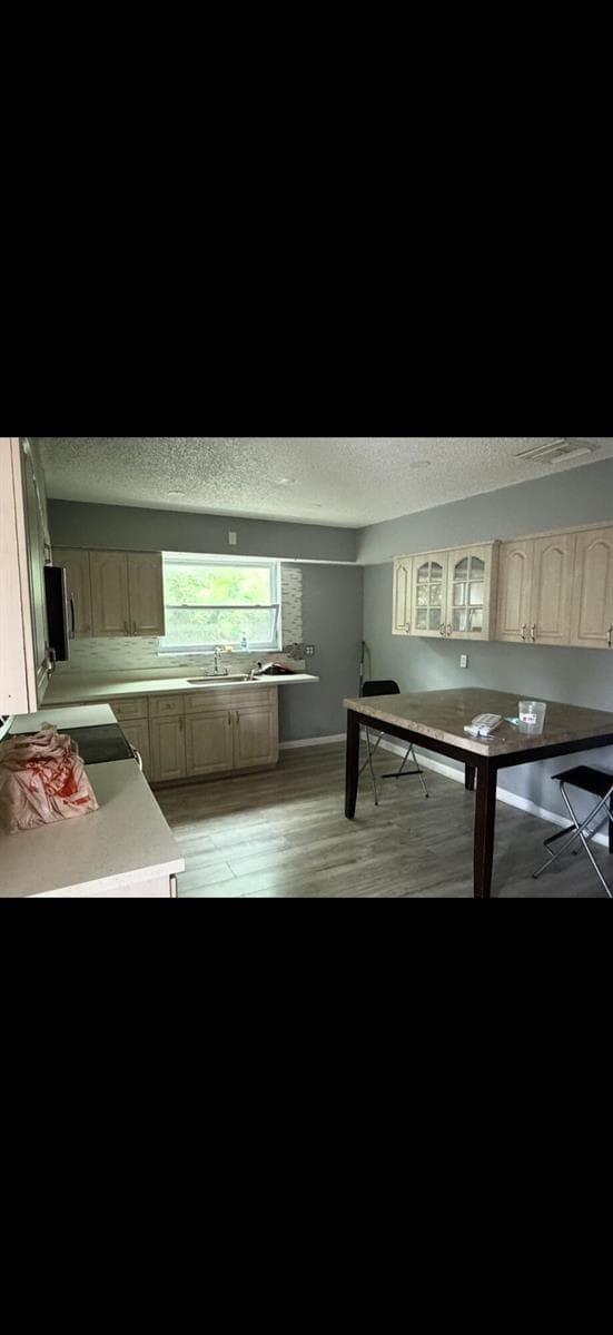 800 SE 18TH Street # 4, Fort Lauderdale, FL 33316 photo 2
