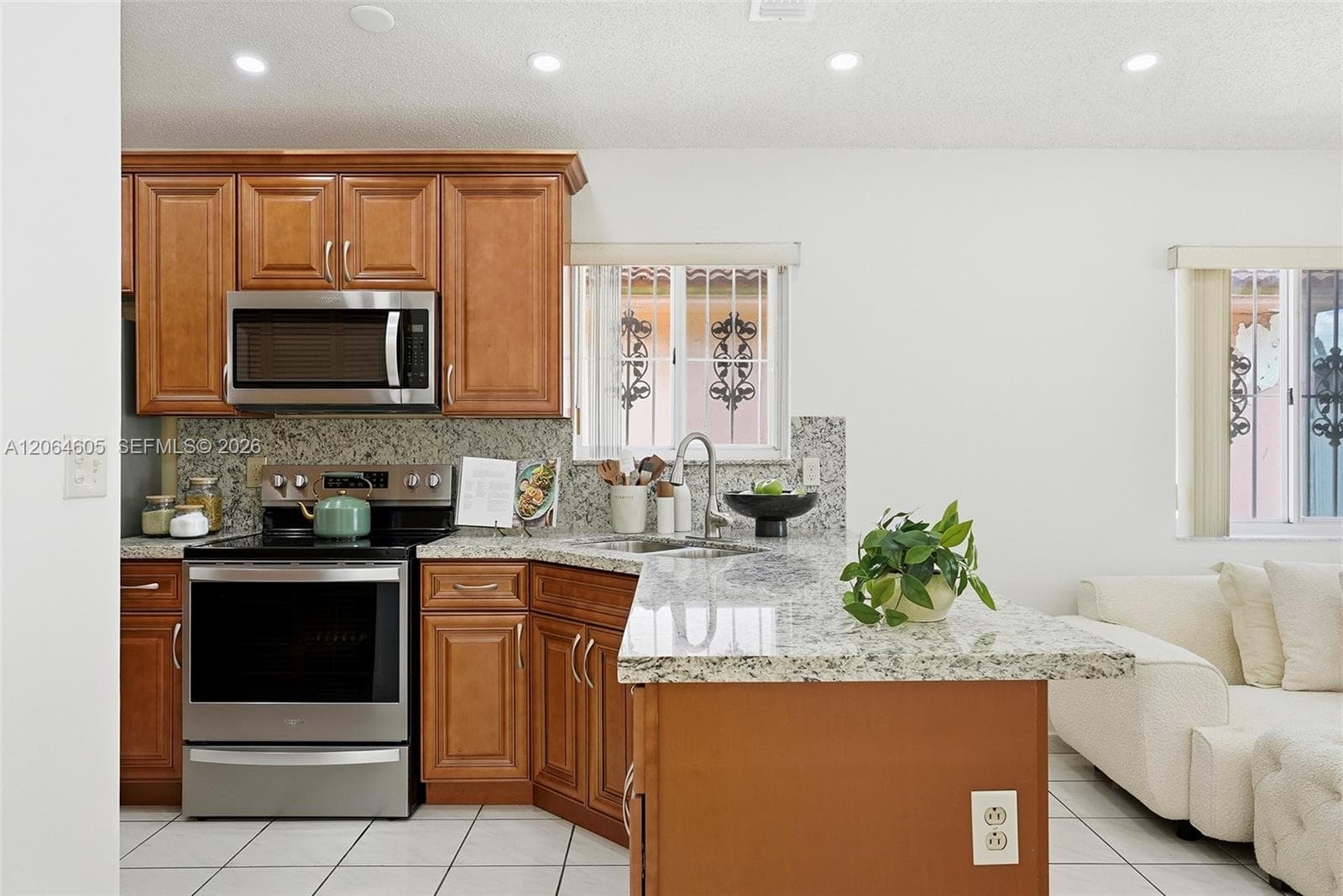 3171 W 78th St, Hialeah, FL 33018 photo 10