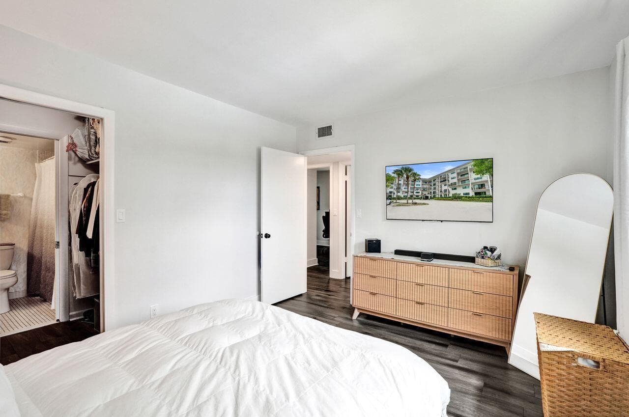 1000 RIVER REACH Drive # 321, Fort Lauderdale, FL 33315 photo 12