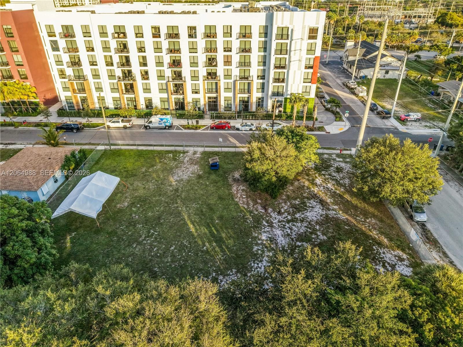 501 NW 7th Ter, Fort Lauderdale, FL 33311 photo 7