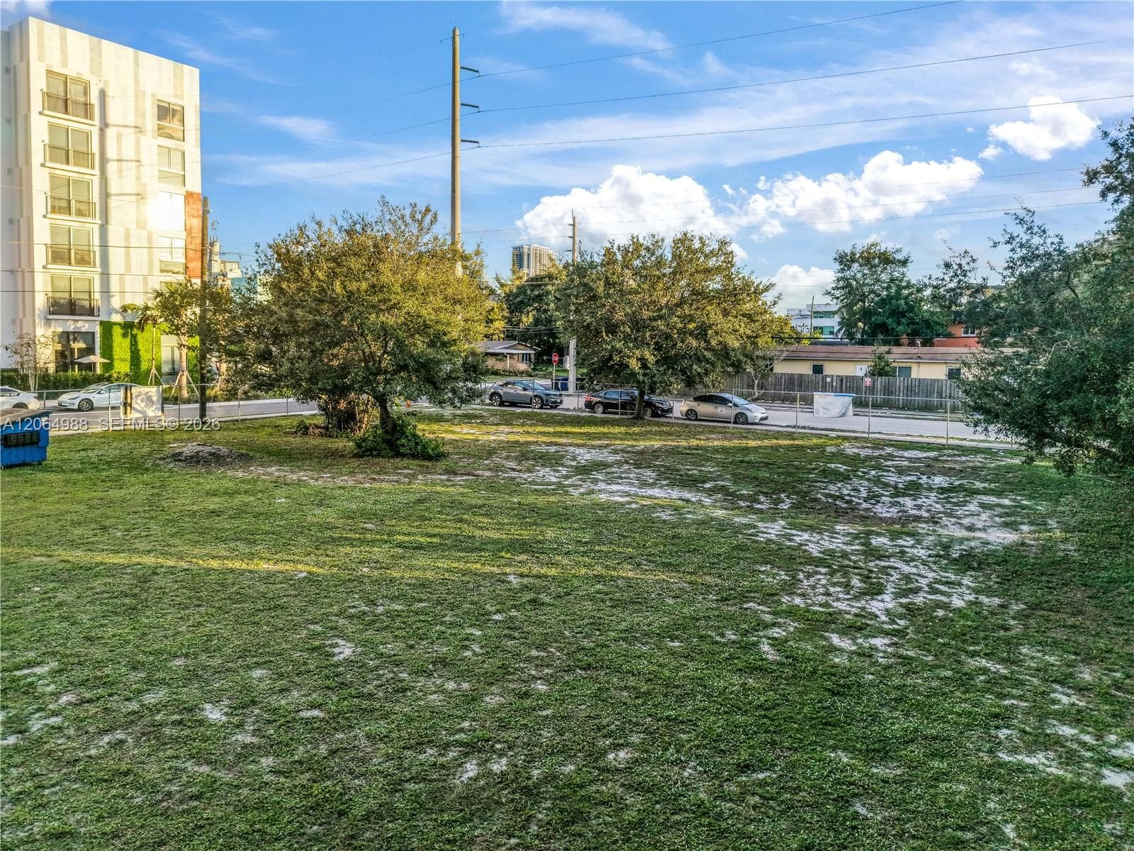 501 NW 7th Ter, Fort Lauderdale, FL 33311 photo 9