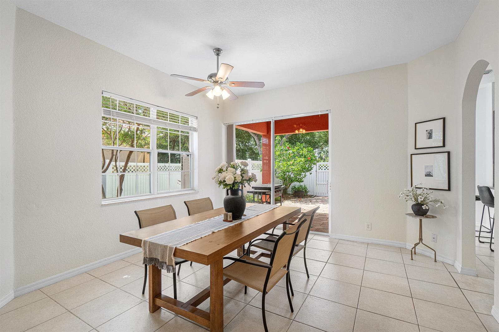 5548 Boynton Gardens Drive, Boynton Beach, FL 33437 photo 6
