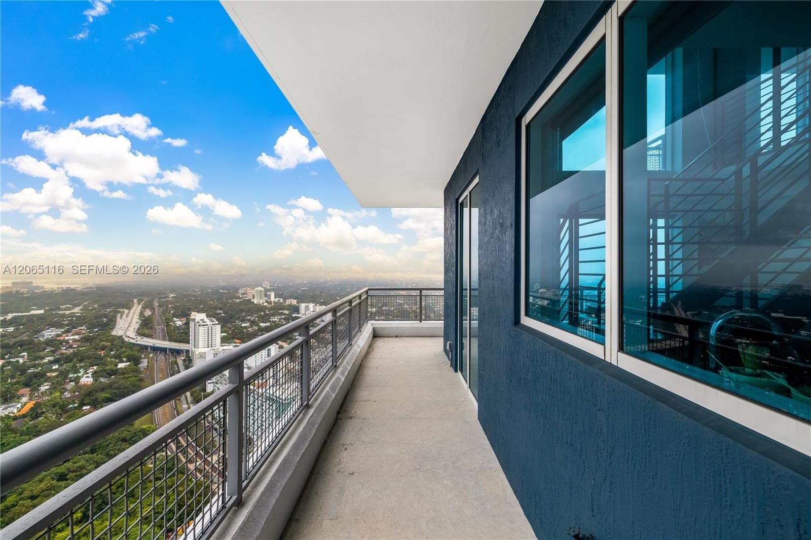60 SW 13th St # 4001, Miami, FL 33130 photo 10