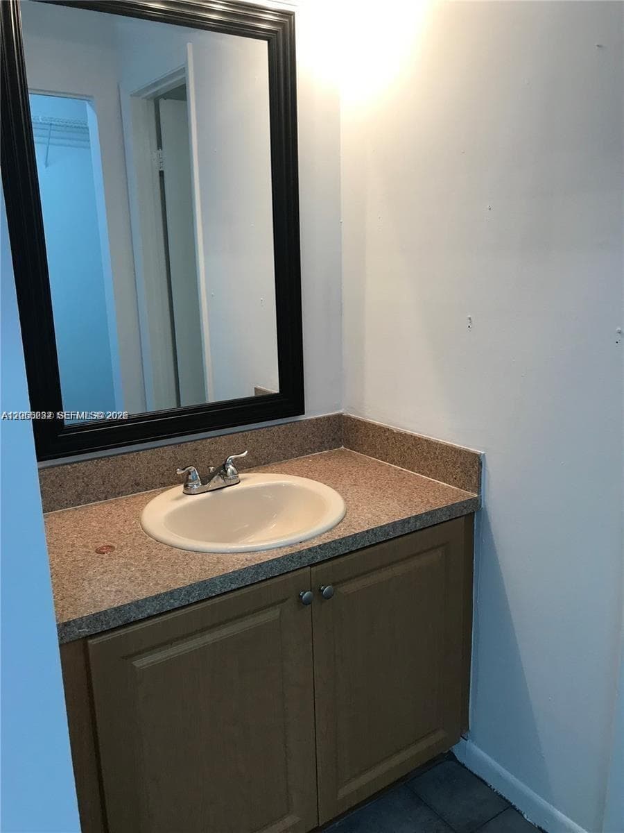 8580 SW 212th St # 307, Cutler Bay, FL 33189 photo 7