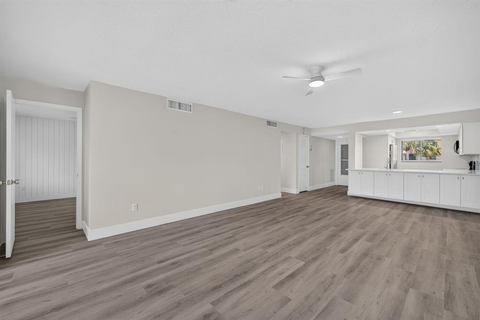 1600 NE Dixie Highway # 10-205, Jensen Beach, FL 34957 photo 12