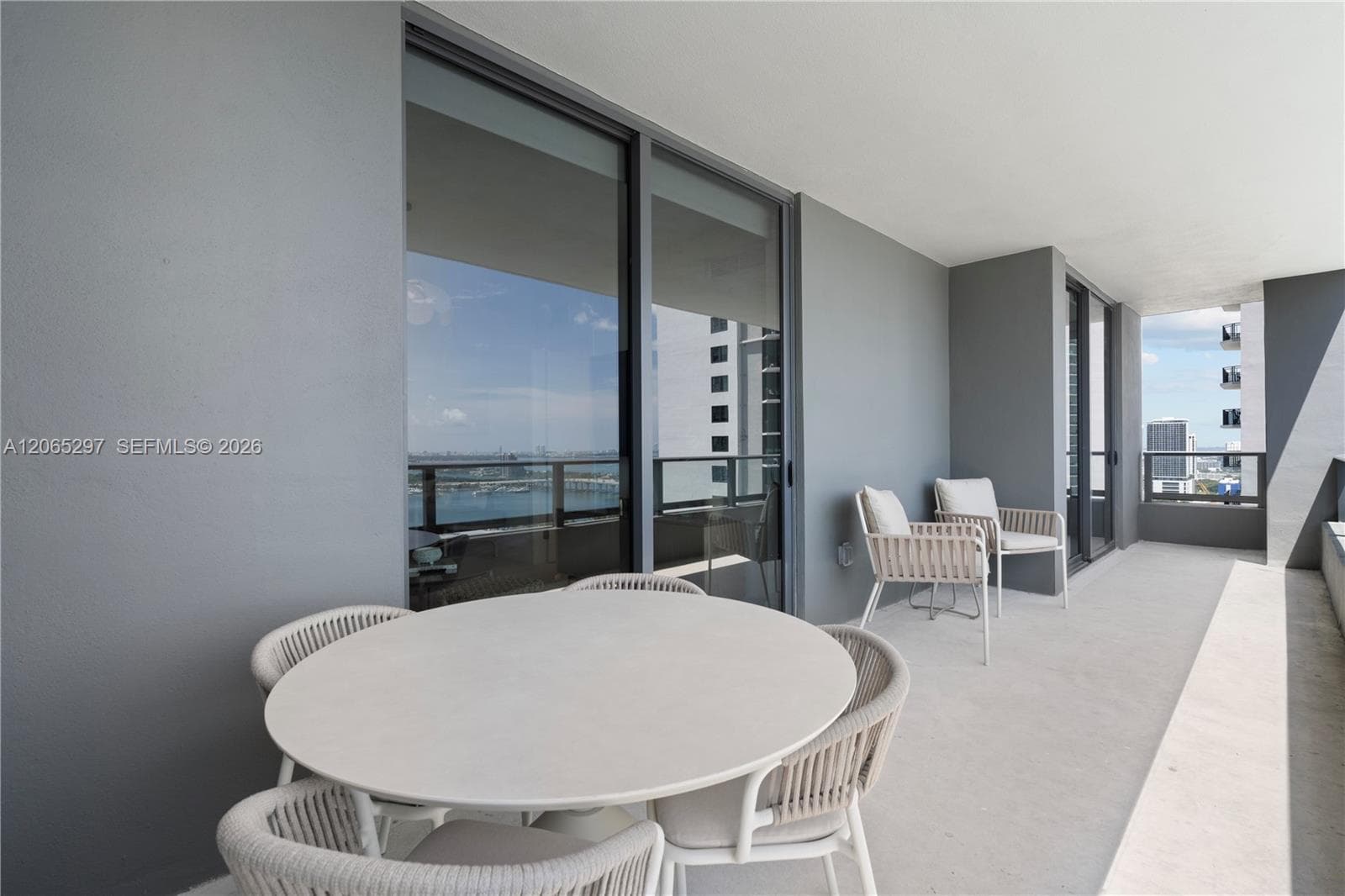159 NE 6th St # 2415, Miami, FL 33132 photo 6