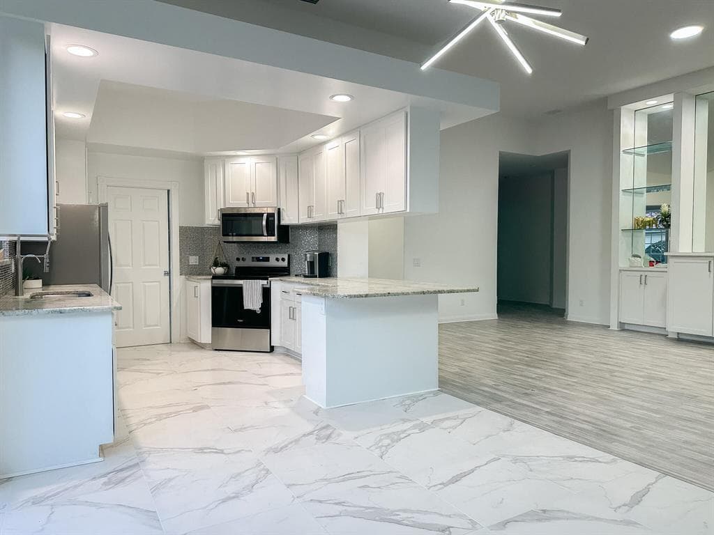 7046 FISH CREEK Lane, West Palm Beach, FL 33411 photo 9