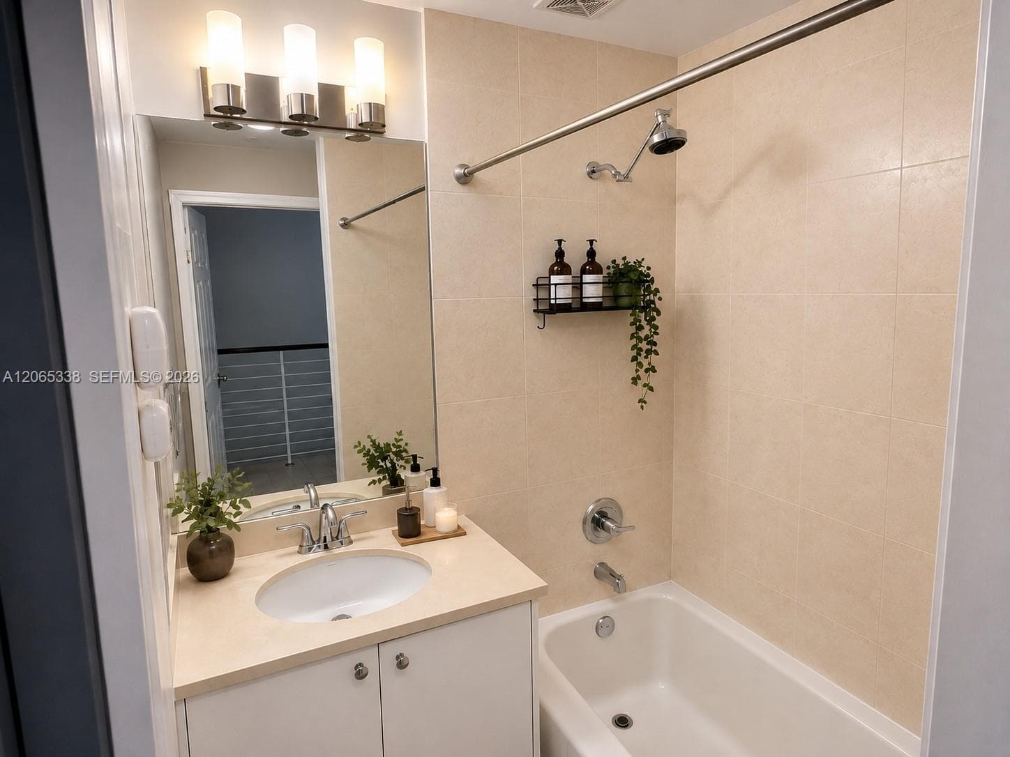 60 SW 13th St # 3219, Miami, FL 33130 photo 10