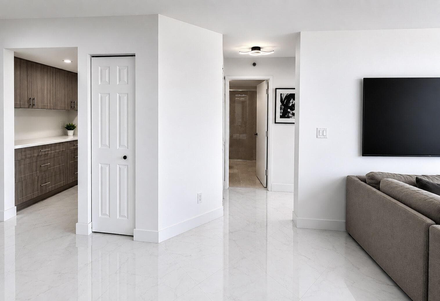 3600 MYSTIC POINTE Drive # 608, Aventura, FL 33180 photo 7